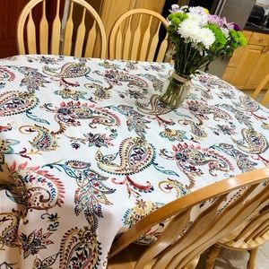Tablecloth